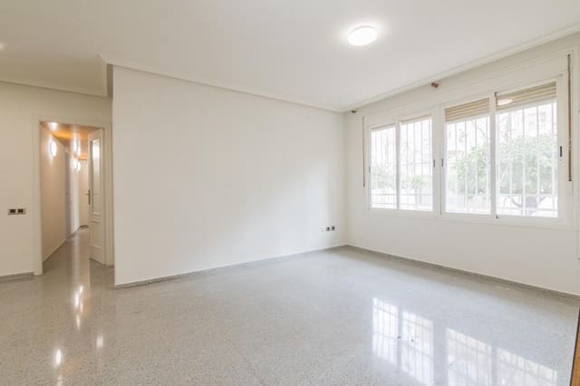 3 bedroom Flat for sale in Elche / Elx - € 158,000 (Ref: 9497543)