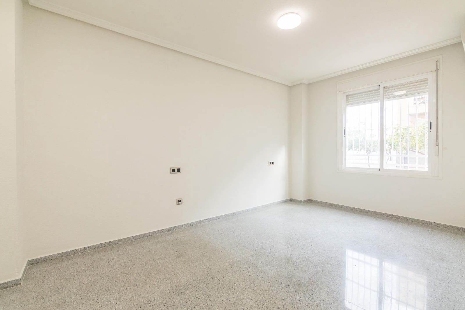 3 bedroom Flat for sale in Elche / Elx - € 158,000 (Ref: 9497543)