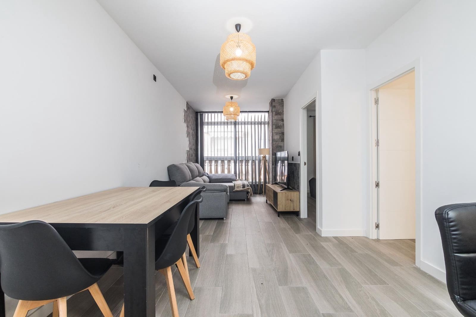 2 makuuhuone Huoneisto myytävänä paikassa Torrevieja - 122 000 € (Ref: 9621828)