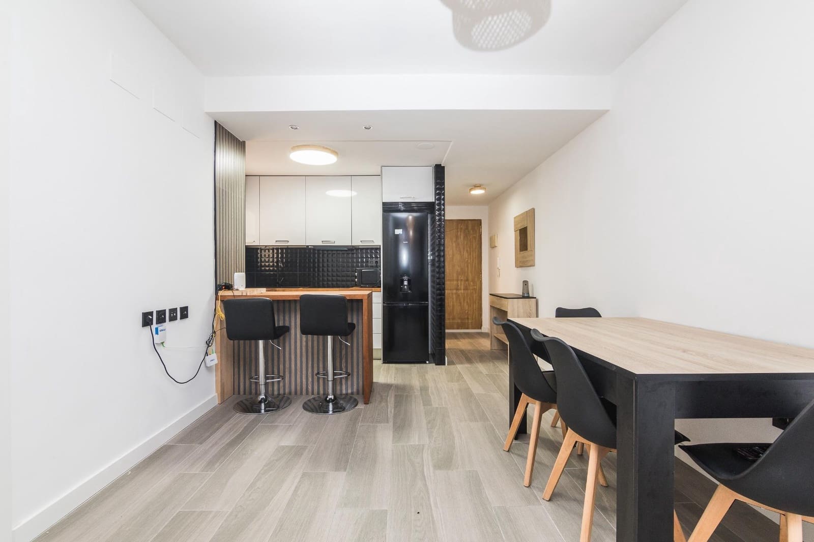 2 makuuhuone Huoneisto myytävänä paikassa Torrevieja - 122 000 € (Ref: 9621828)