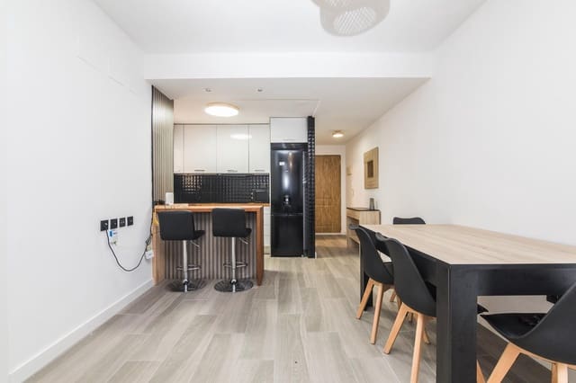 2 Zimmer Apartment zu verkaufen in Playa del Cura, Torrevieja - 122.000 € (Ref: 9621828)