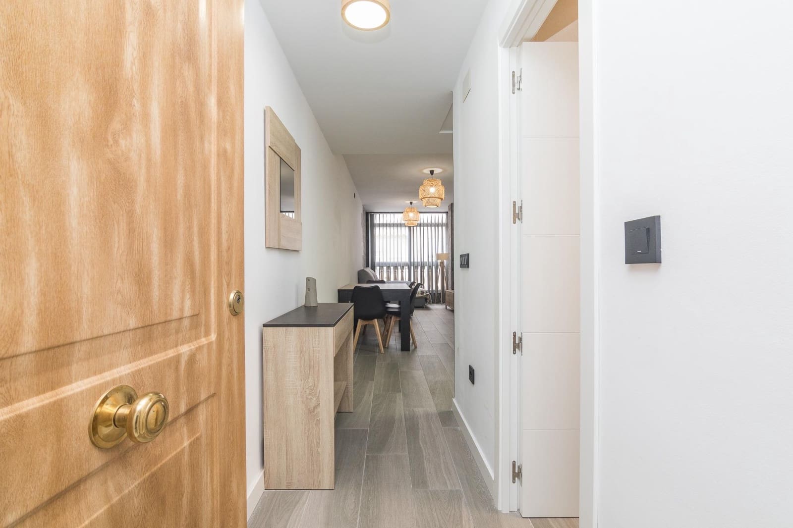 2 makuuhuone Huoneisto myytävänä paikassa Torrevieja - 122 000 € (Ref: 9621828)