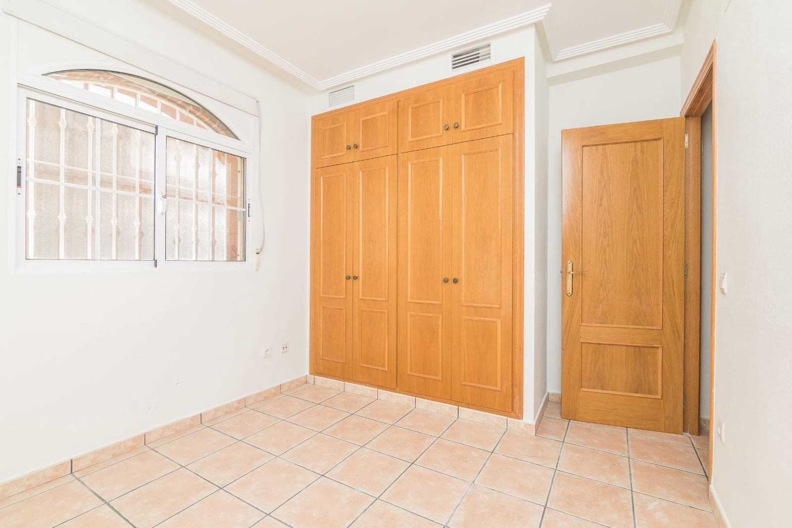 5 camera da letto Villa in vendita in Elche / Elx con piscina - 395.000 € (Rif: 9640387)