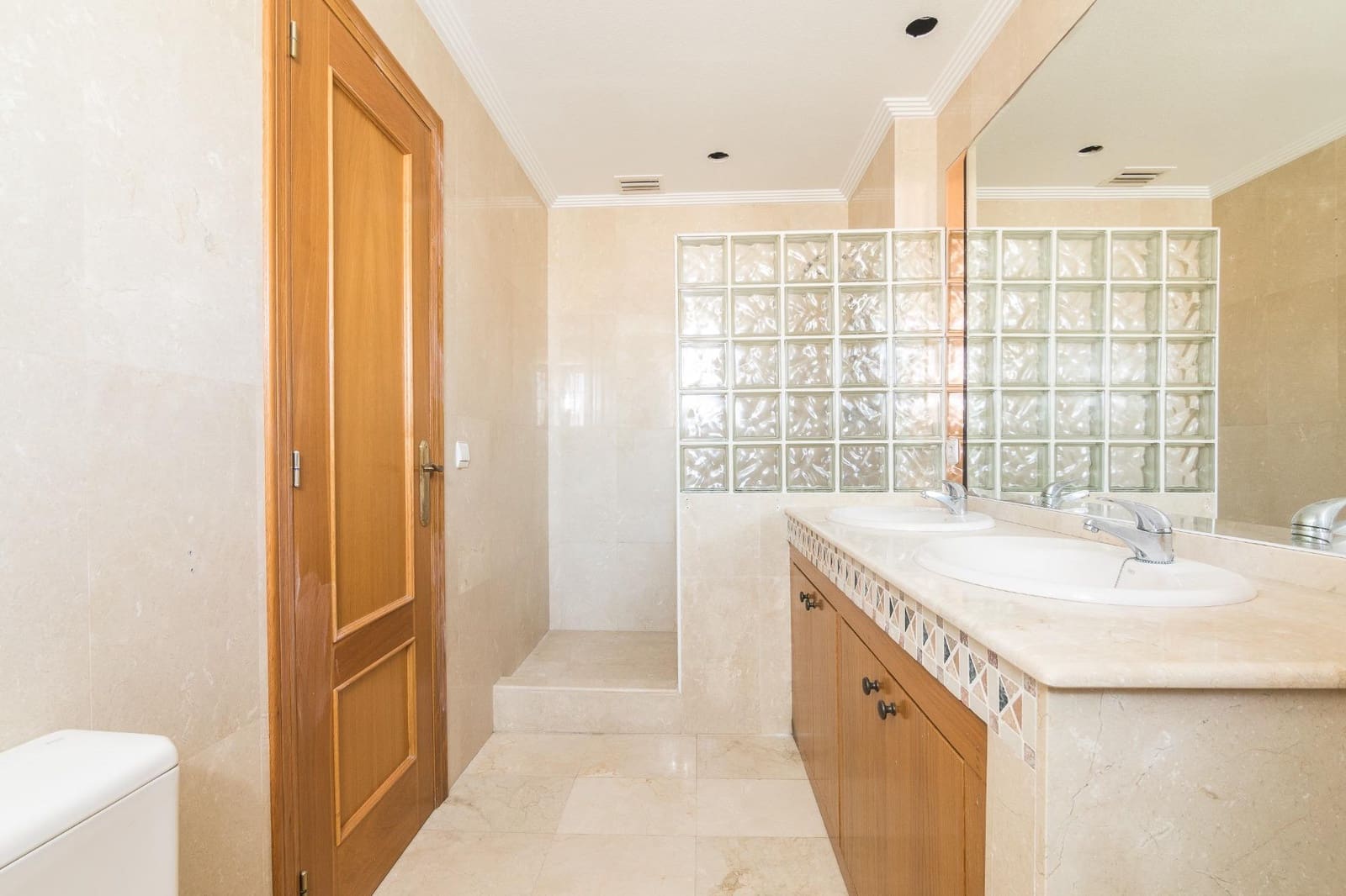 5 camera da letto Villa in vendita in Elche / Elx con piscina - 395.000 € (Rif: 9640387)