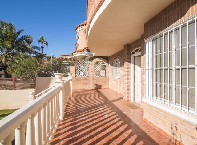 5 camera da letto Villa in vendita in Elche / Elx con piscina - 395.000 € (Rif: 9640387)