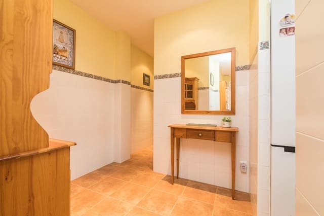 4 soverom Strandleiligheter til salgs i Playa Levante, Santa Pola - € 188 000 (Ref: 9677613)