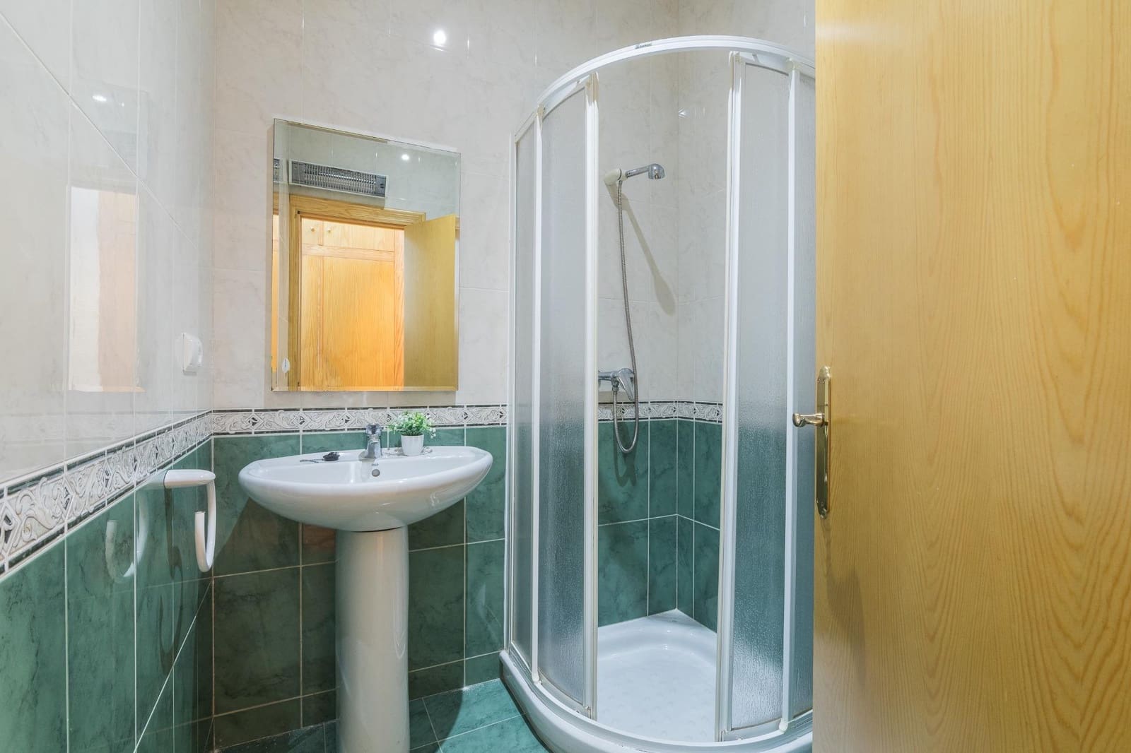 4 soverom Strandleiligheter til salgs i Santa Pola - € 188 000 (Ref: 9677613)