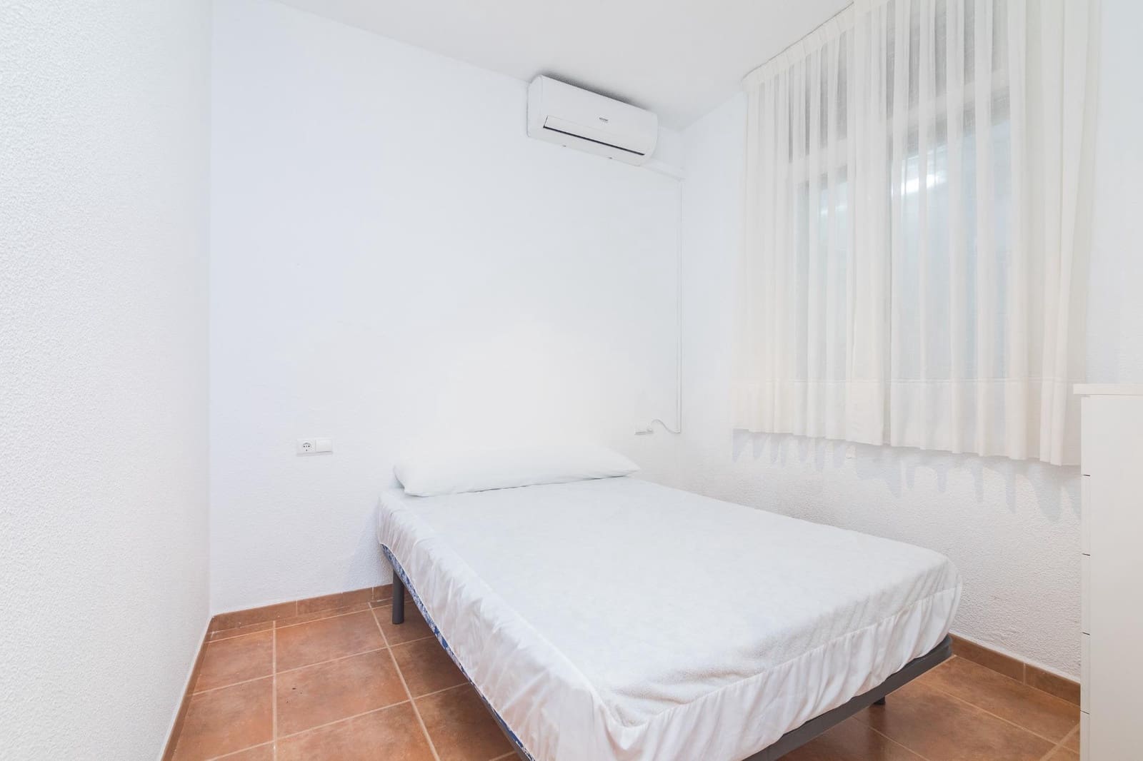 4 soverom Strandleiligheter til salgs i Santa Pola - € 188 000 (Ref: 9677613)