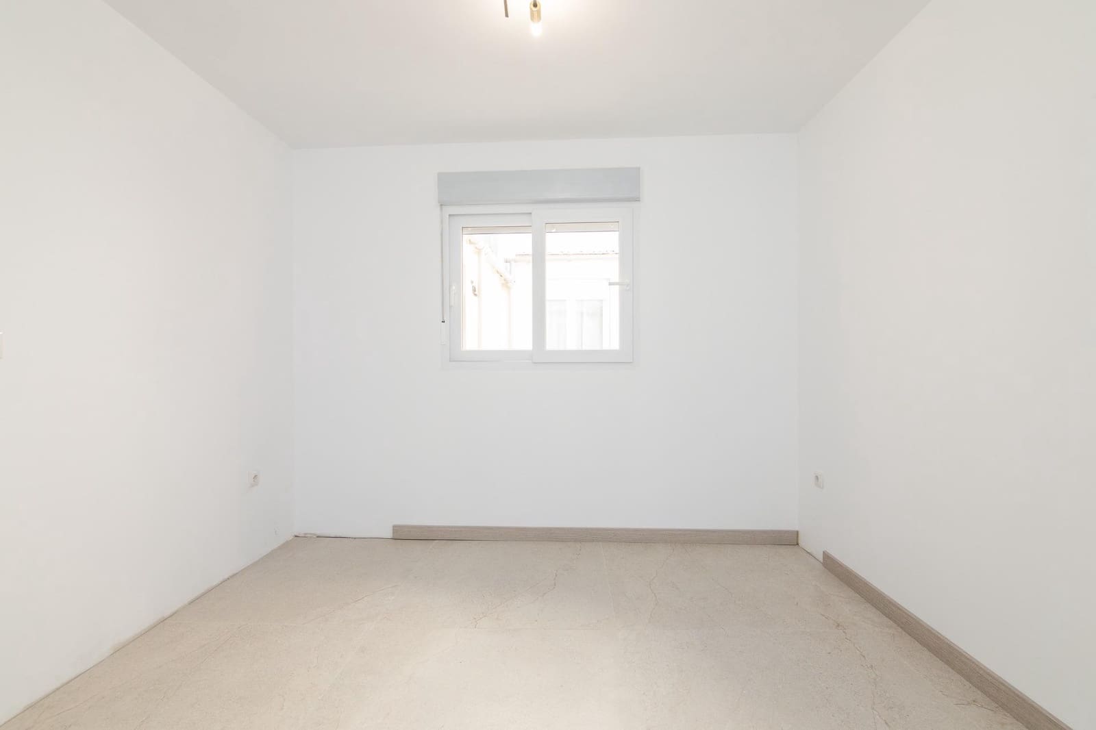2 Zimmer Wohnung zu verkaufen in Elche / Elx - 208.000 € (Ref: 9683545)