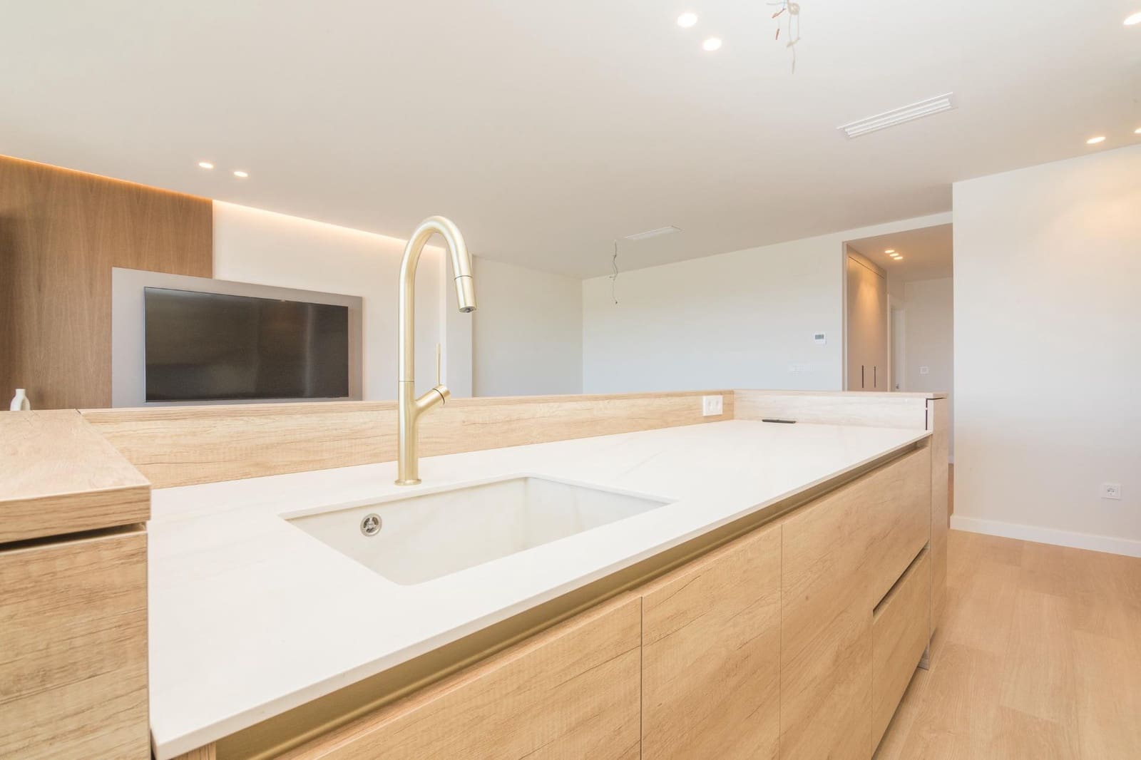 3 soverom Penthouse til salgs i Elche / Elx med svømmebasseng garasje - € 468 000 (Ref: 9735704)