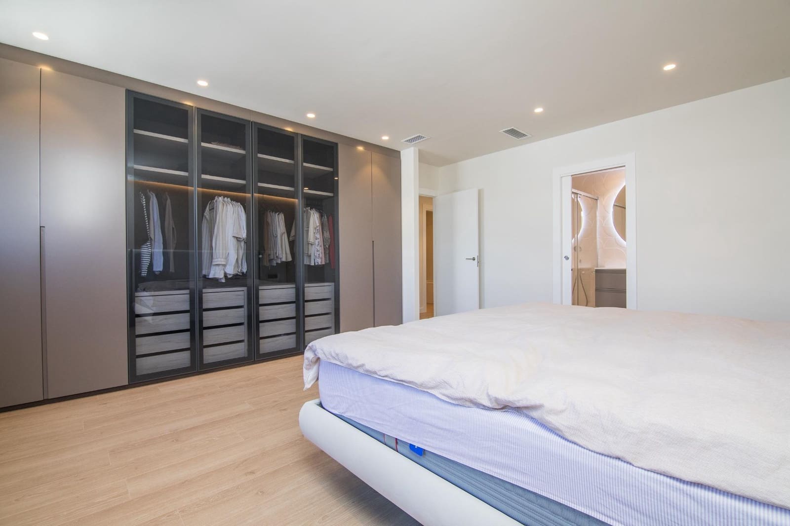 3 soverom Penthouse til salgs i Elche / Elx med svømmebasseng garasje - € 468 000 (Ref: 9735704)