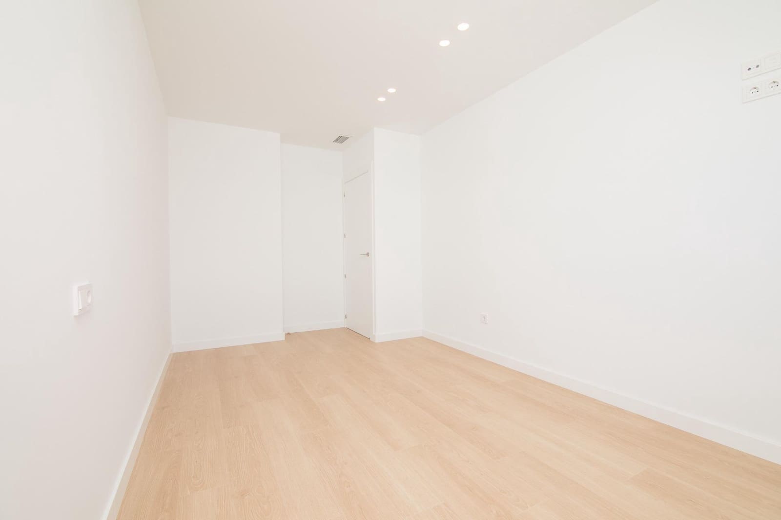 3 soverom Penthouse til salgs i Elche / Elx med svømmebasseng garasje - € 468 000 (Ref: 9735704)