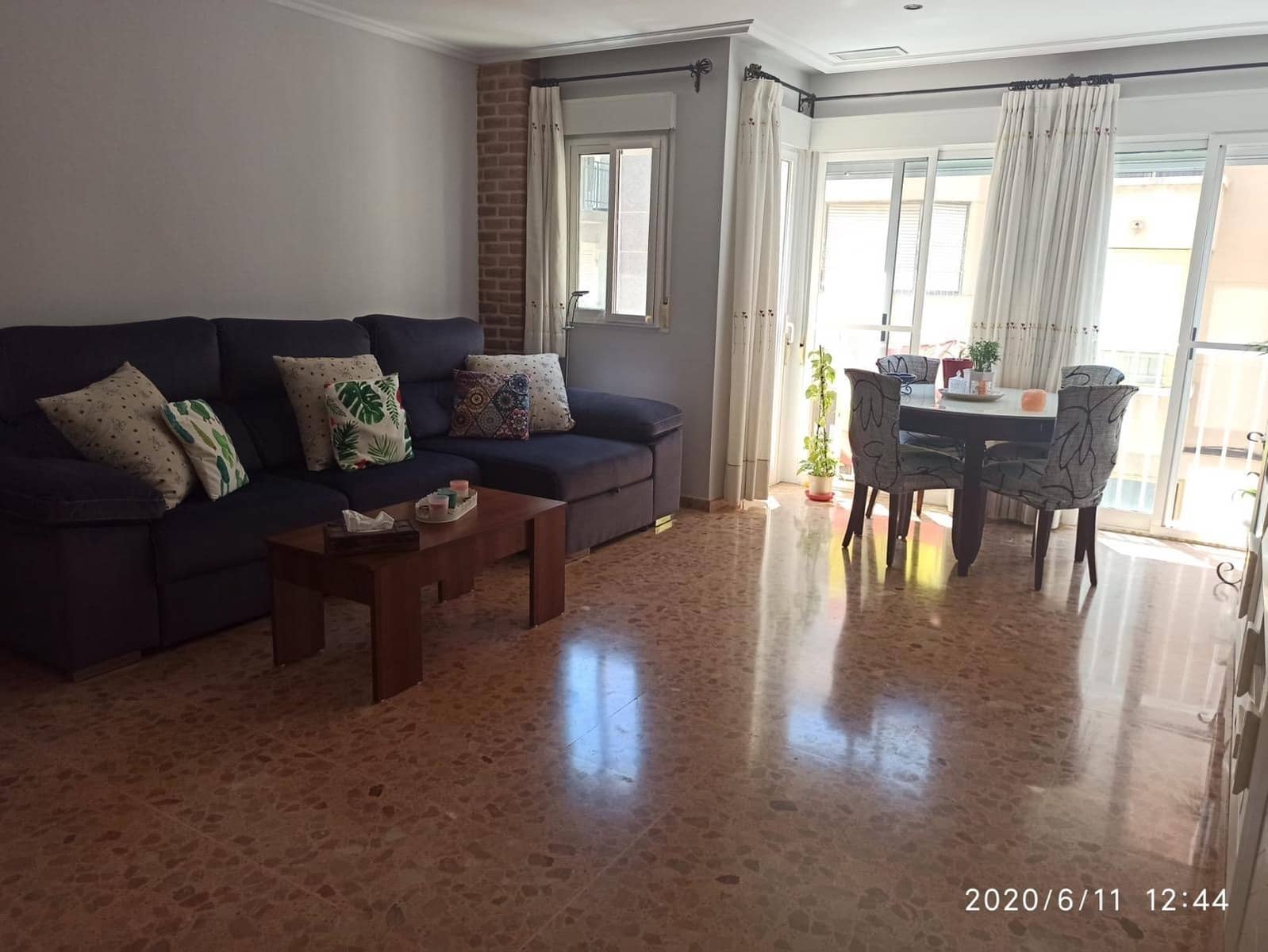 2 soverom Leilighet til leie i Elche / Elx - € 275 (Ref: 9978997)