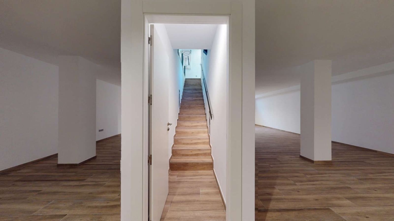 3 slaapkamer Villa te koop in Monforte del Cid met zwembad - € 795.000 (Ref: 9986974)