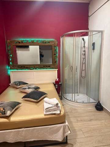 4 makuuhuone Asunto myytävänä paikassa L'Hospitalet de Llobregat - 240 000 € (Ref: 9510163)