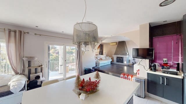 4 sovrum Villa till salu i Vélez-Málaga med pool garage - 650 000 € (Ref: 9515857)