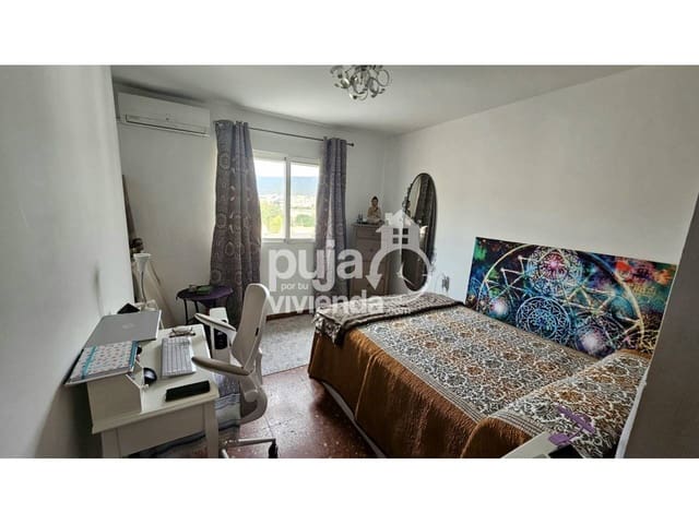 4 Zimmer Wohnung zu verkaufen in Málaga Stadt - 345.000 € (Ref: 9528987)