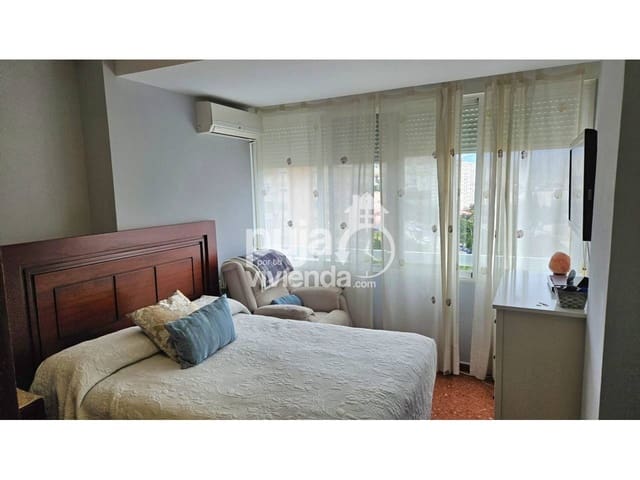 4 Zimmer Wohnung zu verkaufen in Málaga Stadt - 345.000 € (Ref: 9528987)