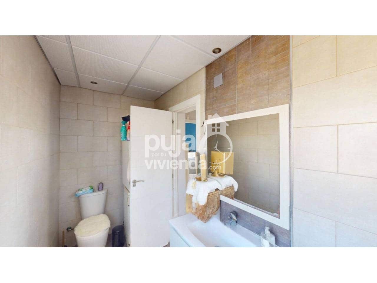 4 soveværelse Villa til salg i Velez-Malaga med swimmingpool garage - € 650.000 (Ref: 9540665)