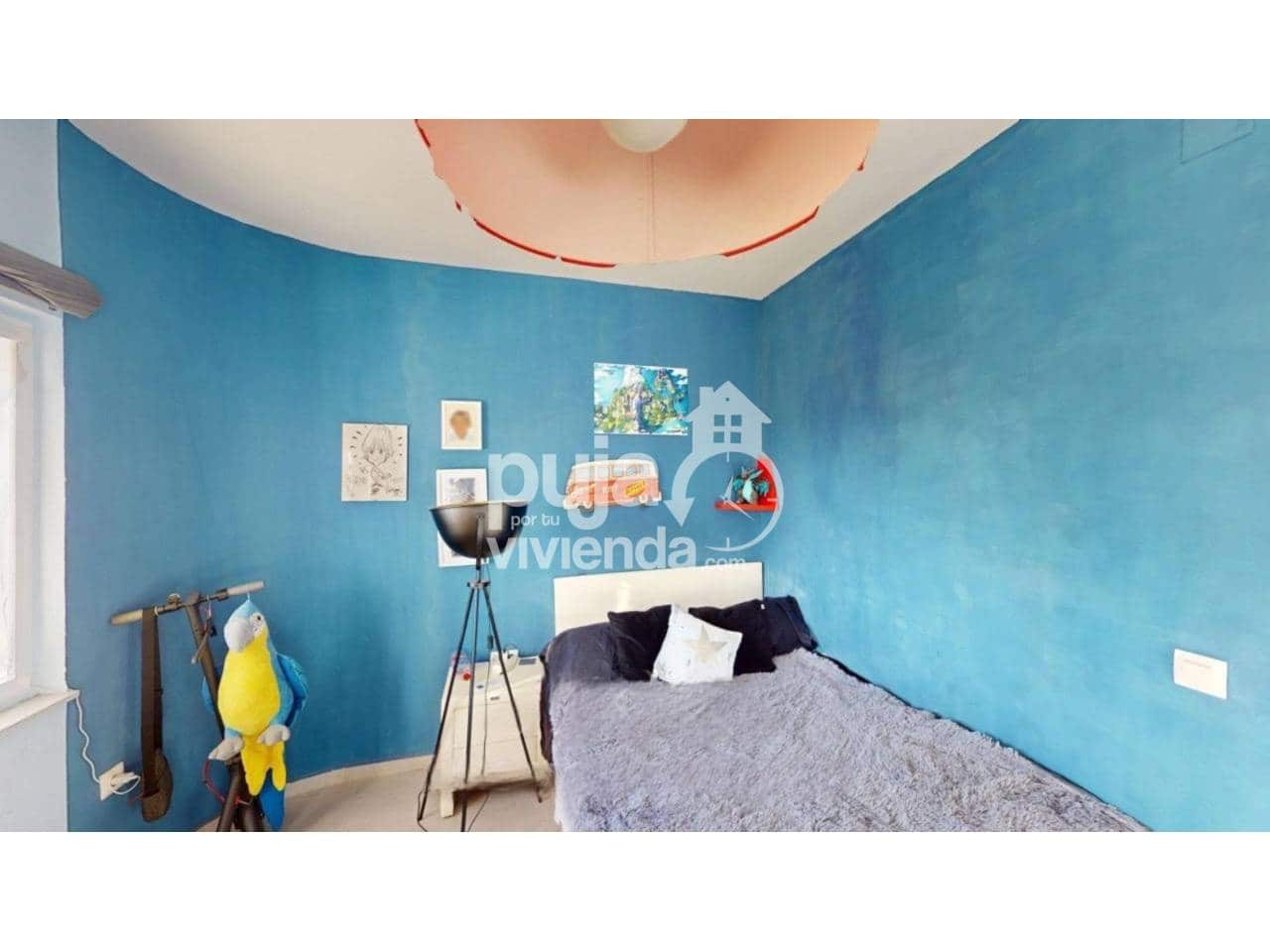 4 soveværelse Villa til salg i Velez-Malaga med swimmingpool garage - € 650.000 (Ref: 9540665)