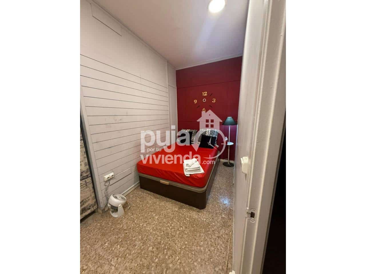 4 Zimmer Wohnung zu verkaufen in L'Hospitalet de Llobregat - 240.000 € (Ref: 9540666)