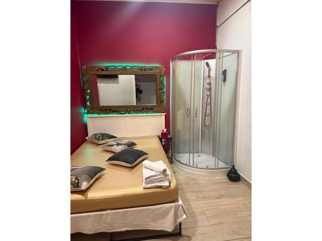 4 Zimmer Wohnung zu verkaufen in L'Hospitalet de Llobregat - 240.000 € (Ref: 9540666)