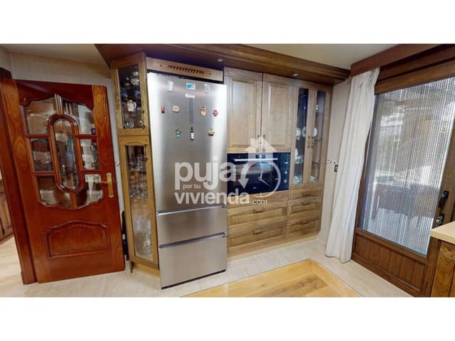 4 soveværelse Semi-Rækkehus til salg i Ogíjares med swimmingpool garage - € 595.000 (Ref: 9540880)