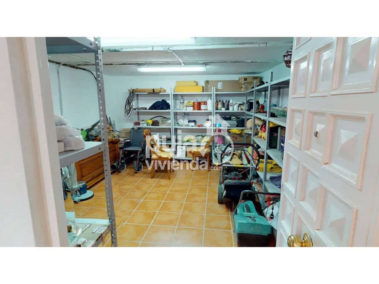 4 soveværelse Semi-Rækkehus til salg i Ogijares med swimmingpool garage - € 595.000 (Ref: 9540880)