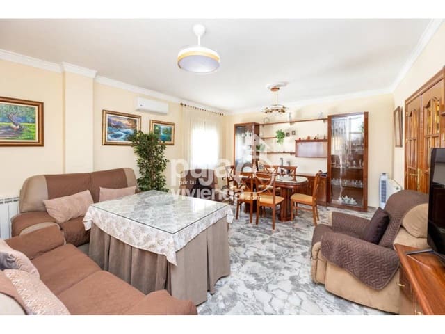 4 soveværelse Byhus til salg i Iznalloz med garage - € 199.000 (Ref: 9540881)