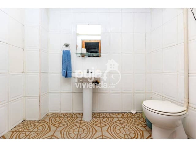 4 soveværelse Byhus til salg i Iznalloz med garage - € 199.000 (Ref: 9540881)