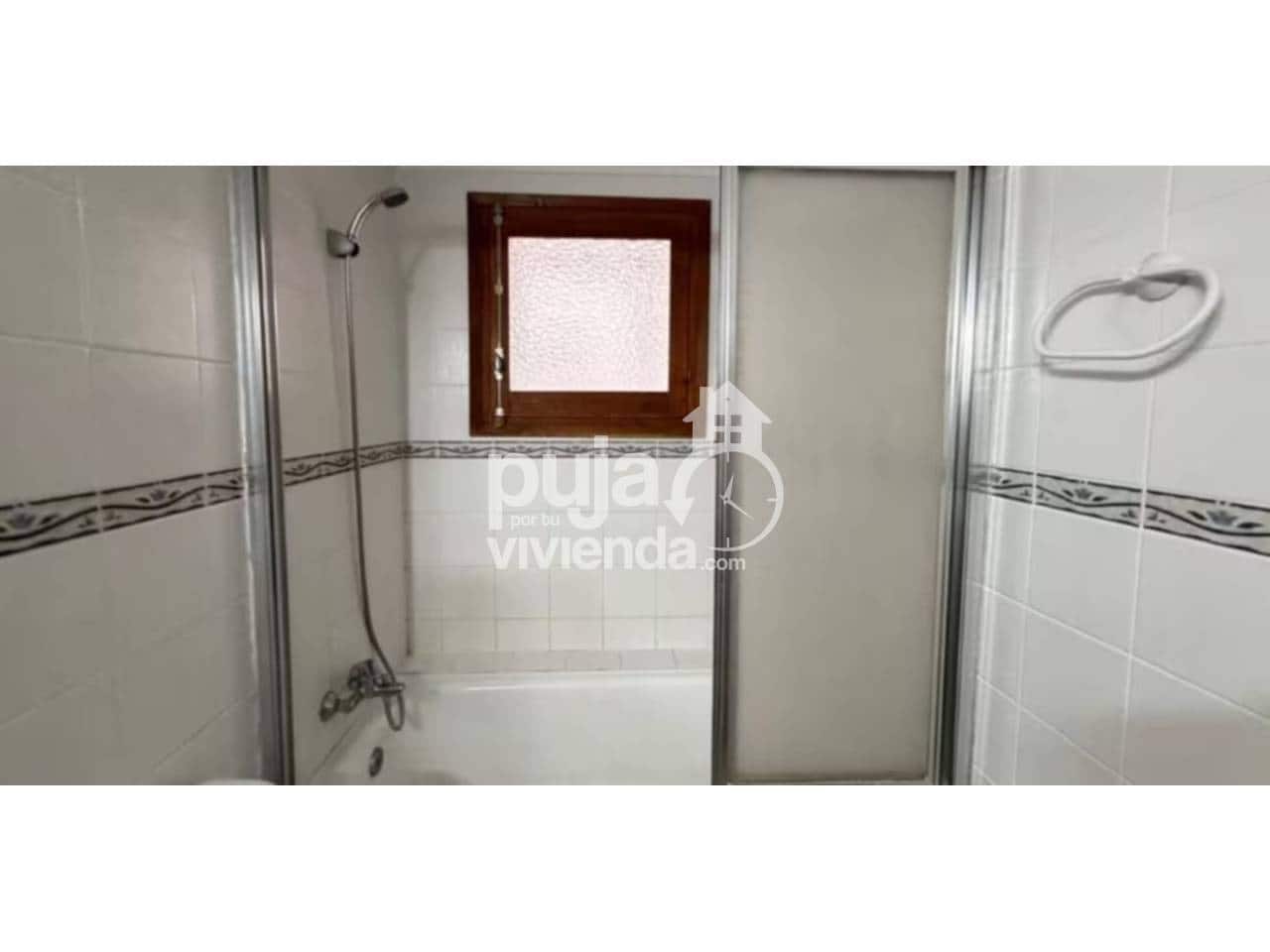 4 soveværelse Lejlighed til salg i L'Alcora - € 97.000 (Ref: 9561374)