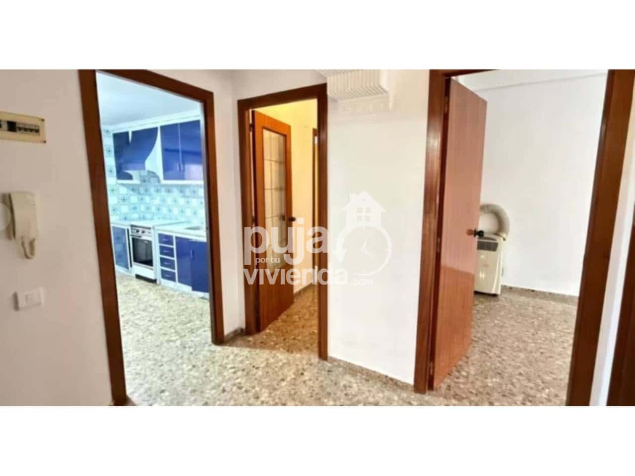 4 soveværelse Lejlighed til salg i L'Alcora - € 97.000 (Ref: 9561374)