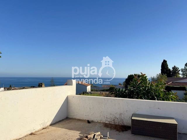 4 bedroom Villa for sale in Vélez-Málaga with pool garage - € 630,000 (Ref: 9590596)