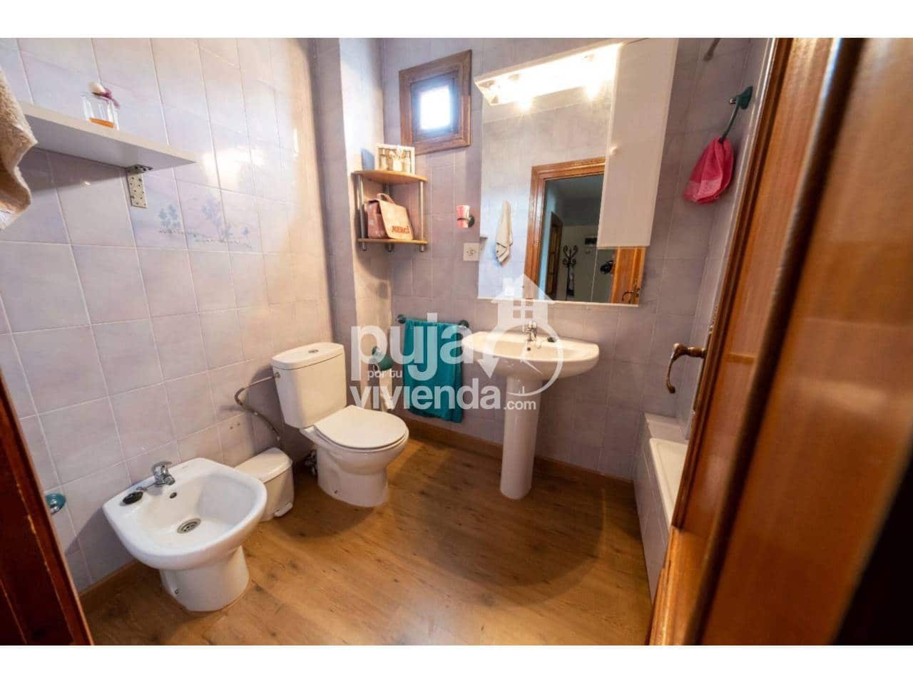 2 bedroom Flat for sale in Siles - € 74,000 (Ref: 9590598)