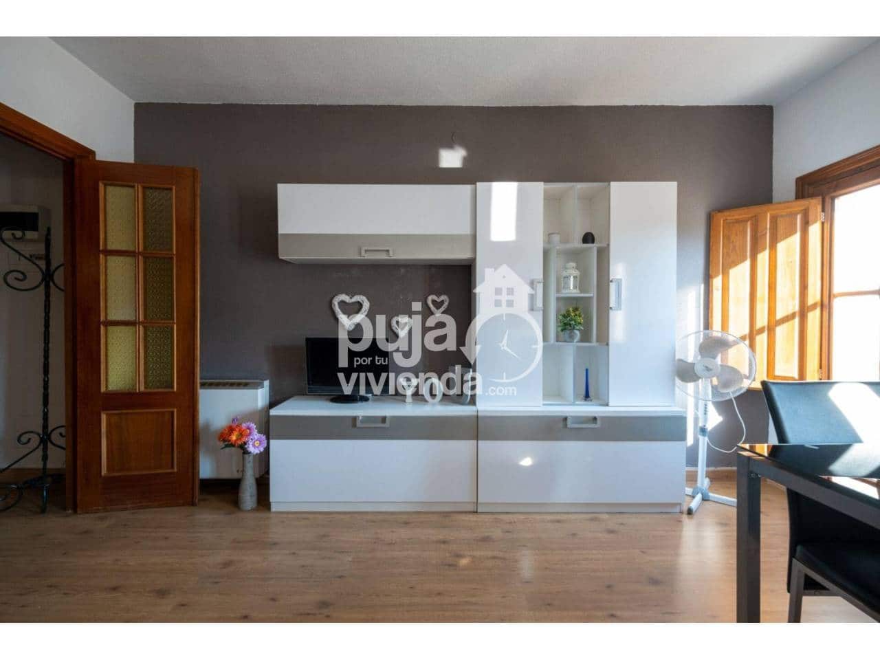 2 bedroom Flat for sale in Siles - € 74,000 (Ref: 9590598)