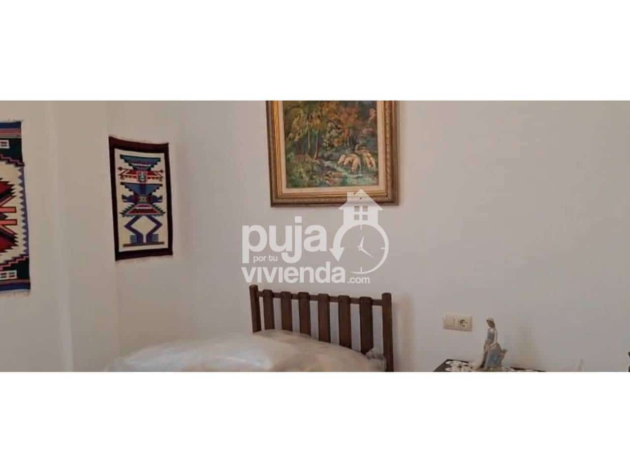 5 makuuhuone Huvila myytävänä paikassa Jodar mukana 
autotalli - 325 000 € (Ref: 9598508)