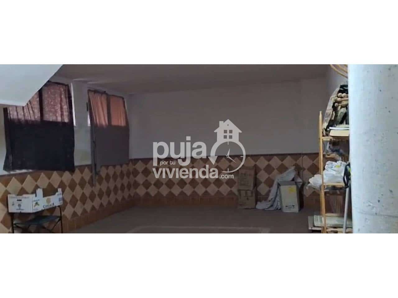 5 makuuhuone Huvila myytävänä paikassa Jodar mukana 
autotalli - 325 000 € (Ref: 9598508)