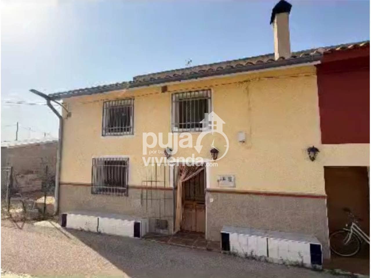 Chalet de 8 habitaciones en Cehegín en venta con piscina garaje - 150.000 € (Ref: 9625083)