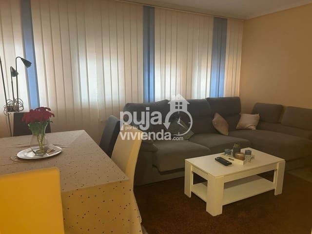 4 bedroom Flat for sale in Vitoria-Gasteiz - € 285,000 (Ref: 9665777)
