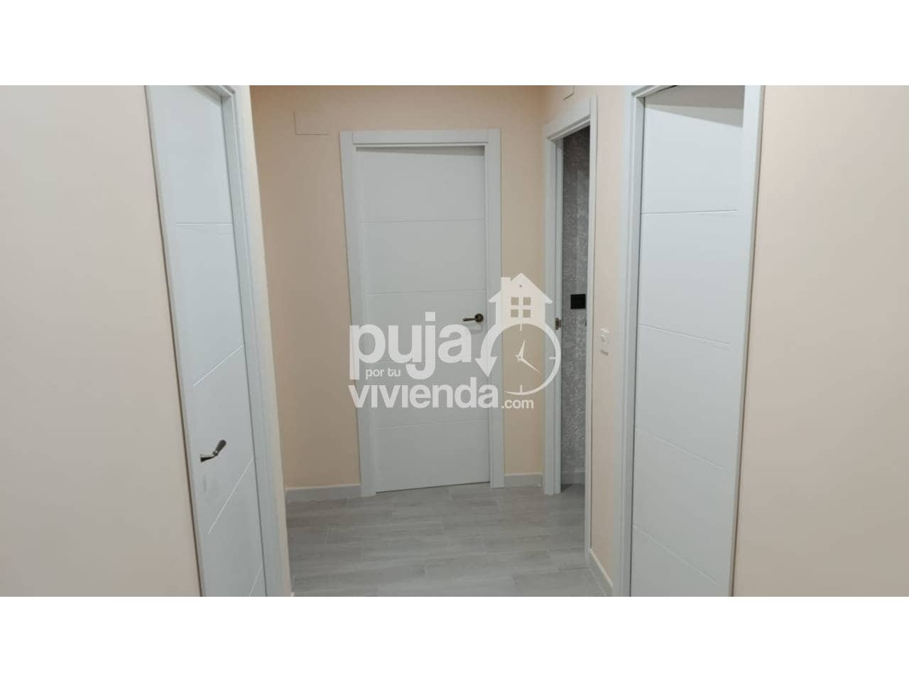 Chalet de 3 habitaciones en Moraleda de Zafayona en venta con piscina garaje - 320.000 € (Ref: 9665778)