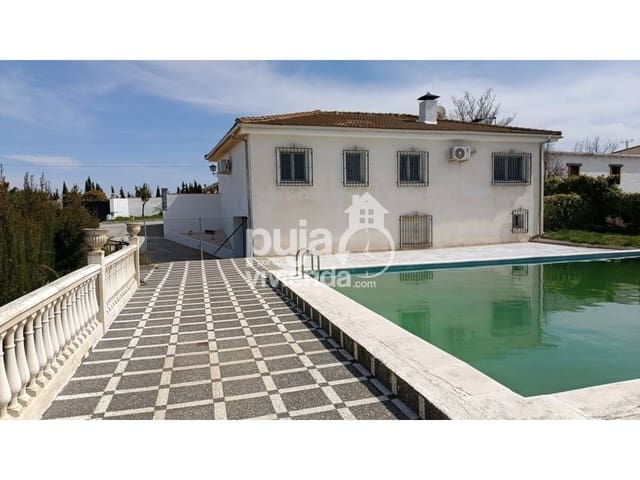 Chalet de 3 habitaciones en Moraleda de Zafayona en venta con piscina garaje - 298.900 € (Ref: 9697936)