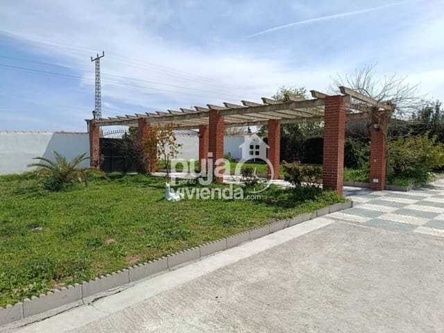 Chalet de 3 habitaciones en Moraleda de Zafayona en venta con piscina garaje - 298.900 € (Ref: 9697936)