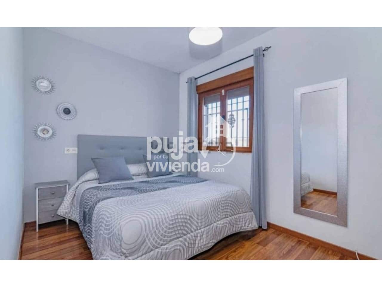 4 bedroom Finca/Country House for sale in Alhama de Granada - € 240,000 (Ref: 9709462)