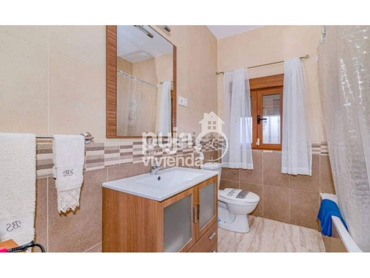 4 bedroom Finca/Country House for sale in Alhama de Granada - € 240,000 (Ref: 9709462)