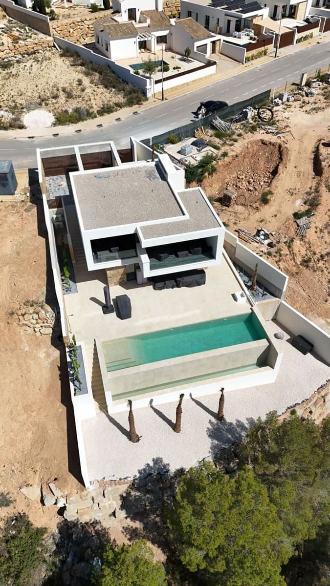 3 quarto Moradia para venda em Finestrat com piscina garagem - 825 000 € (Ref: 9028356)