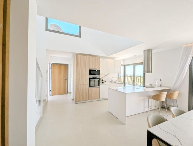 4 bedroom Villa for sale in Finestrat with pool garage - € 795,000 (Ref: 9028369)