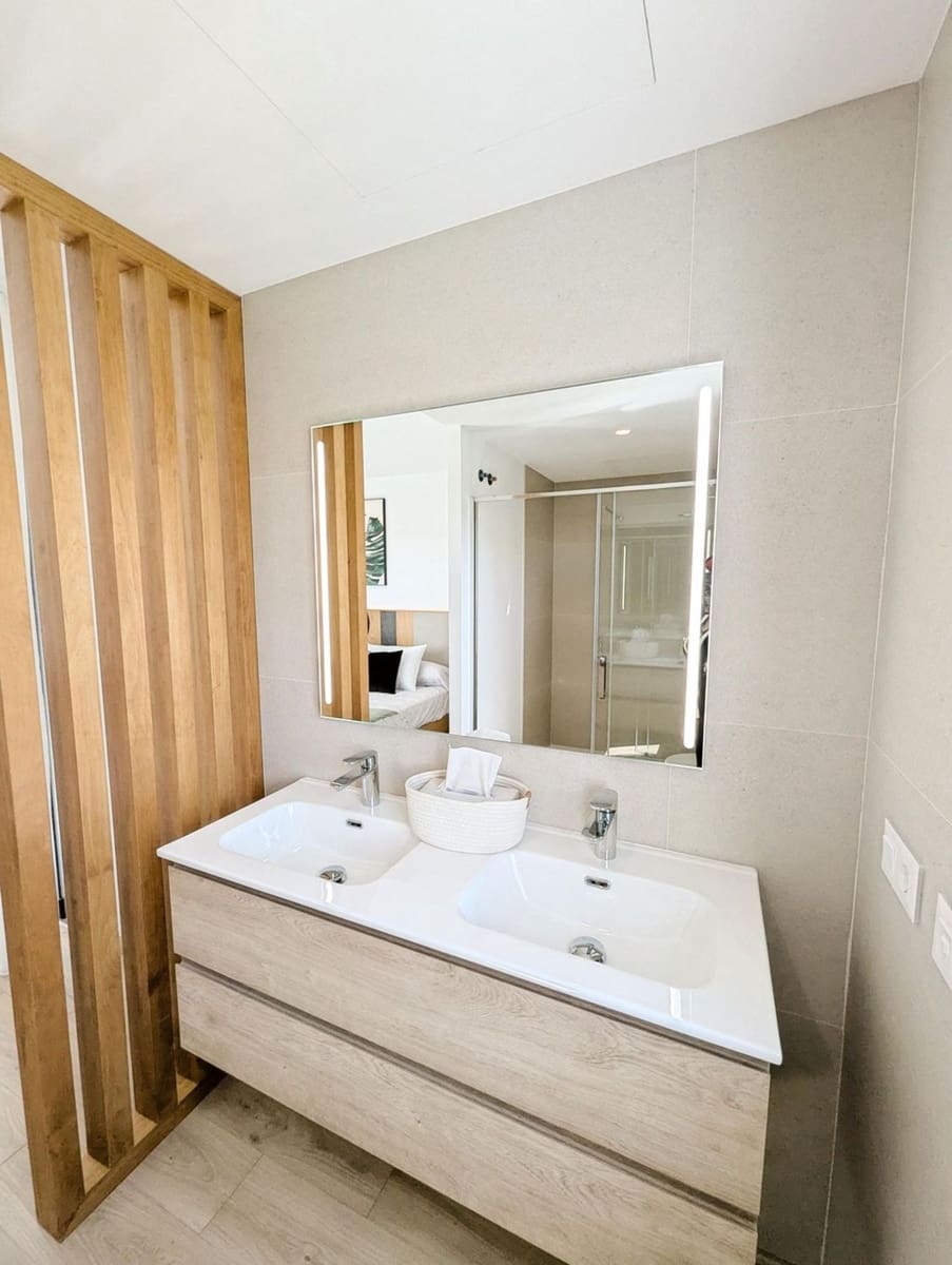 4 bedroom Villa for sale in Finestrat with pool garage - € 795,000 (Ref: 9028369)