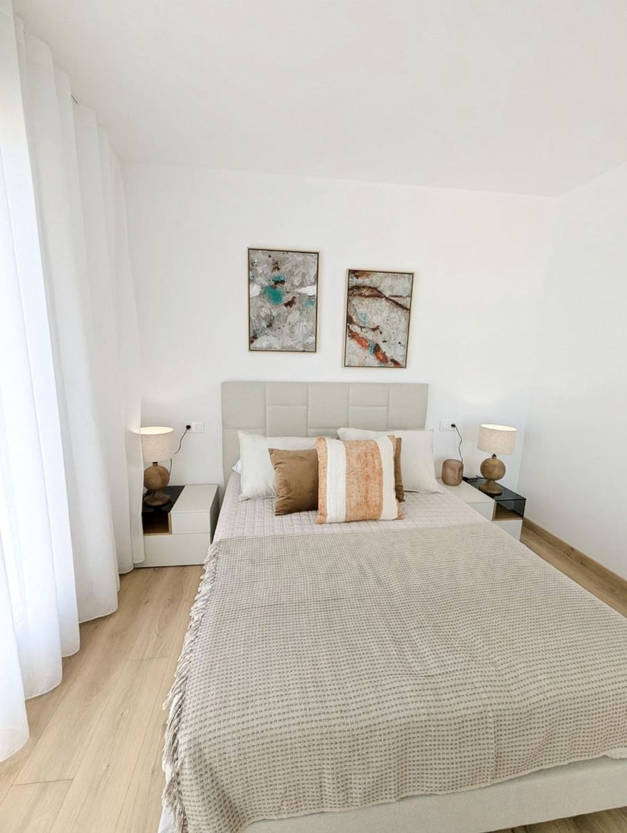 4 bedroom Villa for sale in Finestrat with pool garage - € 795,000 (Ref: 9028369)