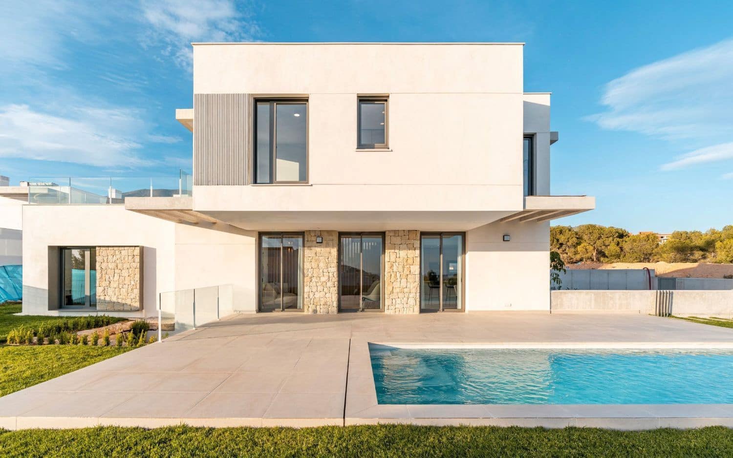 4 bedroom Villa for sale in Finestrat with pool garage - € 795,000 (Ref: 9028369)