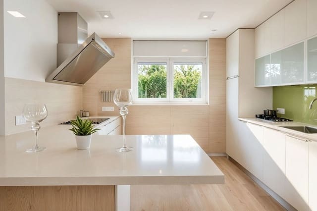 5 camera da letto Villa in vendita in Alella con piscina - 629.000 € (Rif: 9028371)